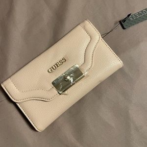 Guess Wallet